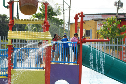El parque acuático Bastión Popular está siendo reparado.