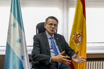 El secretario de Salud de Honduras, José Manuel Matheu, en una fotografía de archivo