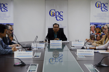 La Comisión Ciudadana de Selección se reunió para aprobar el informe con las calificaciones.