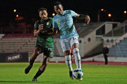En la primera etapa, ambos equipos igualaron 1-1 en Latacunga.