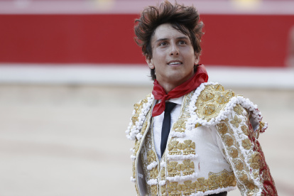 Actuación. El torero peruano Andrés Roca Rey, en Pamplona.