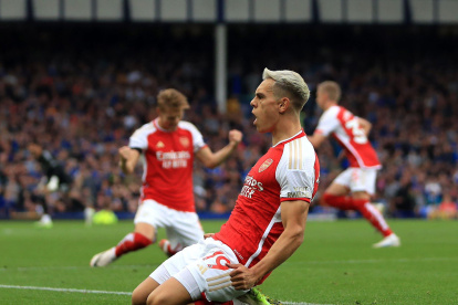 Trossard puso el gol del encuentro.