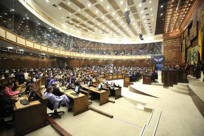 Hay tres bloques legislativos definidos en la nueva Legislatura, pero aún pueden conformarse más.
