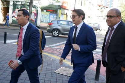 Caso. Walter Macías (c), juez de la Corte Nacional, adquirió notoriedad cuando fue destituido de forma arbitraria.