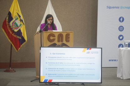 Patricia Hidalgo presentó este 18 de septiembre los ejes del debate entre Luisa González y Daniel Noboa.