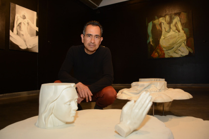 Nixon Cordova nos da detalles de su obra expuesta en la Alianza Francesa de Quito.