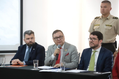 El ministro aclara que también existe el citrato de Fentanilo, un fármaco utilizado para algunas enfermedades.