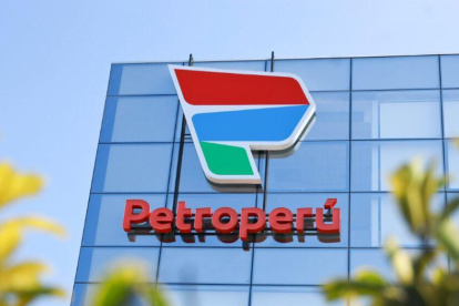 Empresa.- El edificio de Petroperú.