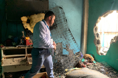 Acción. Una de las paredes fue derrumbada para rescatar a las internas.