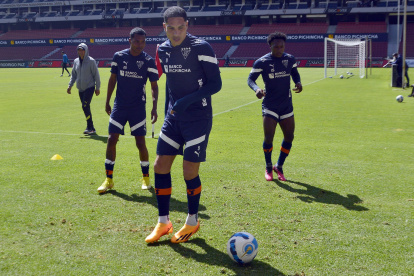 Paolo Guerrero es la esperanza de gol de los albos en el torneo local y en la Copa Sudamericana.