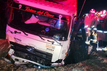 Reporte. El accidente fue reportado por el Servicio de Emergencias ECU 911 a la altura del Parque Nacional Cajas, en Cuenca.
