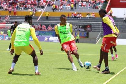 Los jugadores de Aucas quieren dejar atrás su mal momento en la segunda etapa.