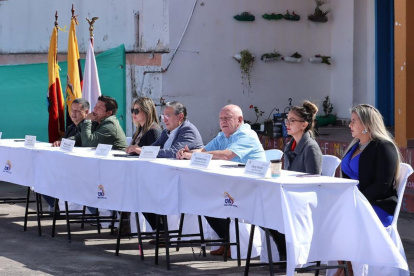Comicios. Autoridades del Consejo Nacional Electoral (CNE) acudieron al noroccidente de Quito.