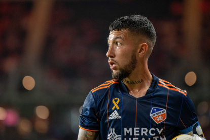 luciano acosta