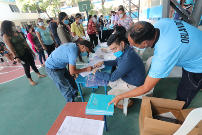 Los textos observados por Contraloría fueron entregado en tiempo de pandemia.