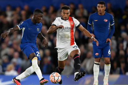 niño moimoises caicedo