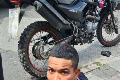 Un venezolano fue detenido la tarde de este 27 de septiembre de 2023 por la cápsula de seguridad de Verónica Sarauz