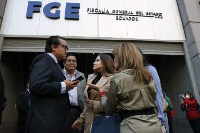 Acto. Los legisladores fueron a la Fiscalía General del Estado.