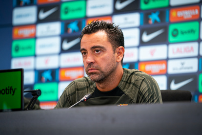 Xavi brindó declaraciones en rueda de prensa.