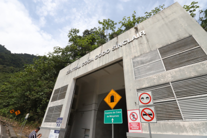 Ingreso a la casa de máquinas de la hidroeléctrica Coca Codo Sinclair, que se ubica en la provincia de Sucumbíos