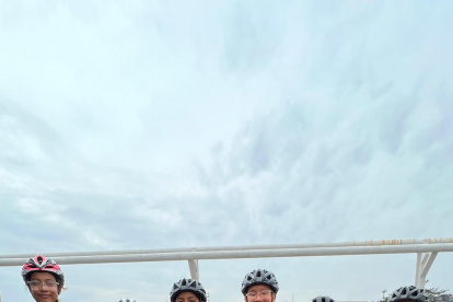 Parte de la delegación albiceleste de patinaje de carreras que se colgó oro y plata.