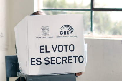 Proceso. El 37,5 % de los ecuatorianos aún están indecisos, según el informe de Cedatos del 26 de septiembre.