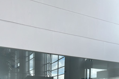 Cierre. Sin atención. Así lucían las oficinas de Equair en el aeropuerto de Quito.