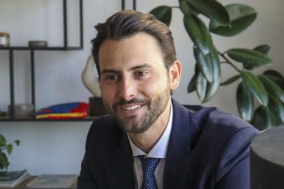 El ministro de Turismo de Ecuador, Niels Olsen, en una entrevista este miércoles con la agencia EFE en Madrid.