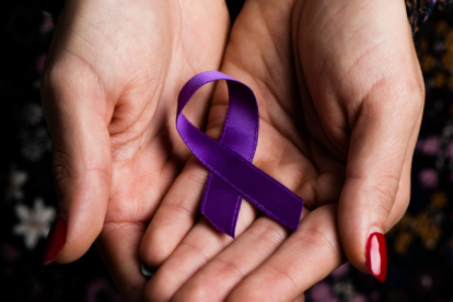 Del total de víctimas, 228 eran ecuatorianas y 10 extranjeras. La víctima más joven fue una bebé menor de un año, y la mayor, una adulta de 90 años.