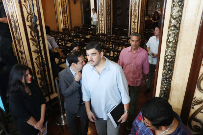 El burgomaestre es de la Revolución Ciudadana, movimiento que auspicia a Luisa González.