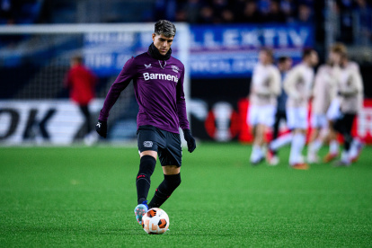 Tras su lesión, este partido significó la vuelta a la titularidad de Piero Hincapié.