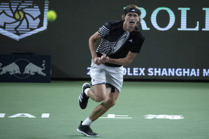 Zverev se retira de manera temprana del Abierto.