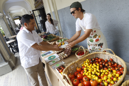 Feria. Solo por este 7 de octubre el mercadito estará en la calle Panamá.