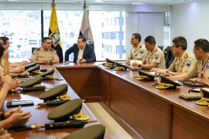 Acto. Este domingo, se celebró la primera reunión del mando institucional en la Policía Nacional.