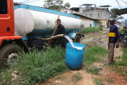 Dentro de las acciones que se tomaron están la reducción del suministro a los tanqueros de agua, en un 38 %.