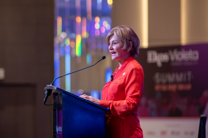 Isabel Noboa estuvo en el Violeta Summit, un evento que promueve una cultura empresarial inclusiva.