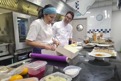 Chefs ecuatorianos realizan una masterclass este martes en París.