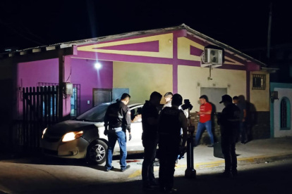 Las primeras investigaciones establecen que fueron dos los verdugos del educador, estos se movilizaban en moto