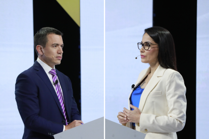 Para el sociólogo Napoleón Saltos, la campaña ha buscado que los votantes se adhieran a una de ambas opciones, pero más "por rechazo al otro", sobre todo en las redes sociales