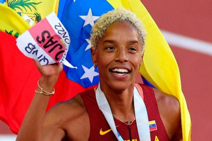 La atleta venezolana tiene la chance de quedarse con el premio.