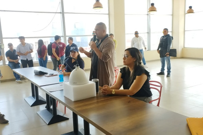 Promesa. Balladares detalló que se colocarán cámaras de seguridad.