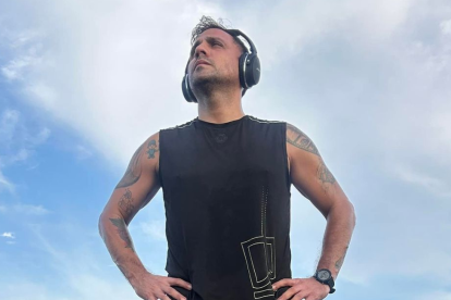 El comediante esmeraldeño La Polilla,