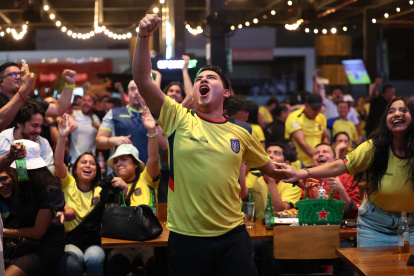 Euforia total por la victoria de La TRI ante Bolivia.