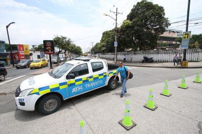 CIERRES DE VIA POR MOTIVO A LAS ELECCIONES DEL 24 DE MARZO- 22 DE MARZO DEL 2019 GUAYAQUIL-ECUADOR
