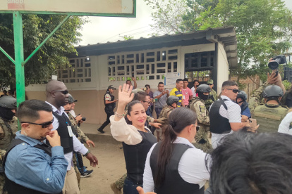 Luisa González ejerció su derecho al voto