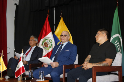 José Eduardo Zeballos, Marcos Valdez y Carlos Saltos.