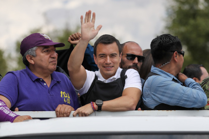 El candidato Daniel Noboa durante el cierre de su campaña electoral