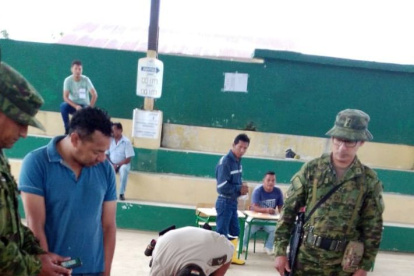 Los ciudadanos conformaban una Junta Receptora del Voto (JRV) en Sucumbíos