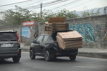 Peligro. Las imprudencias de los conductores provocan miedo a los transeúntes.