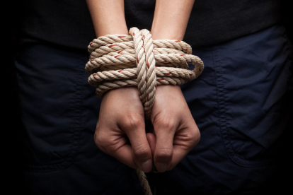 El caso se inició después de que familiares de las víctimas presentaron una denuncia ante las autoridades.